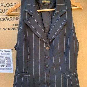 Women’s Black Georgiou vest medium